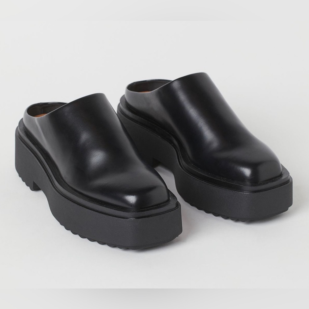 H&M slip on black pleather mules Sz 38